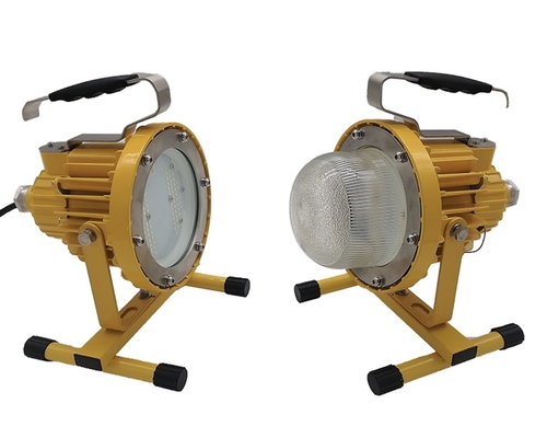 EMPLACEMENT DANGEREUX PORTATIF DE LA LUMIÈRE 18-50WFOR DE MOBILE DE LED